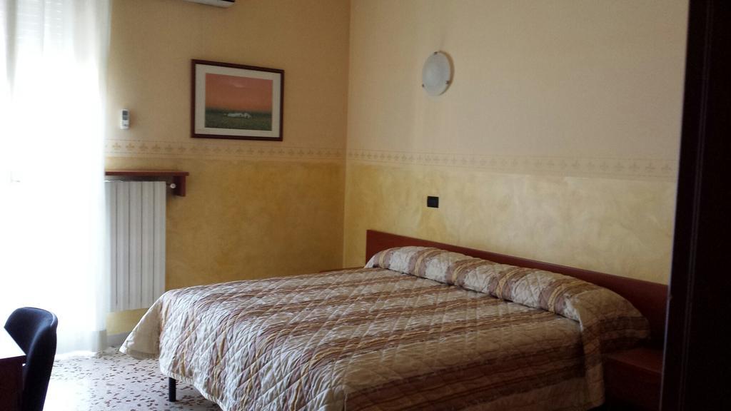 Hotel Frejus Collegno Zewnętrze zdjęcie