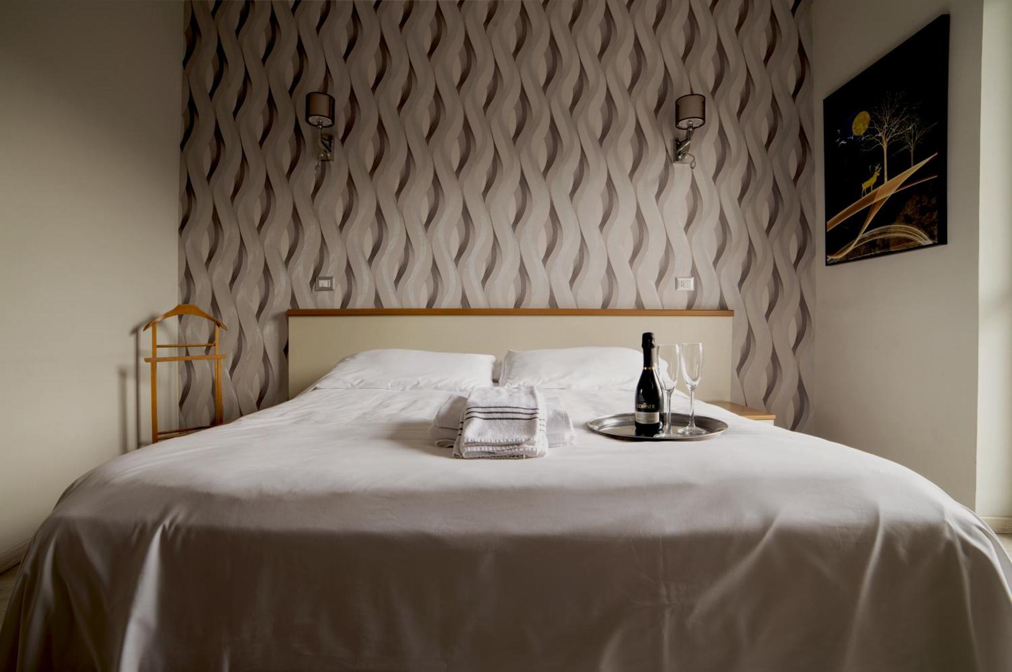 Hotel Frejus Collegno Zewnętrze zdjęcie