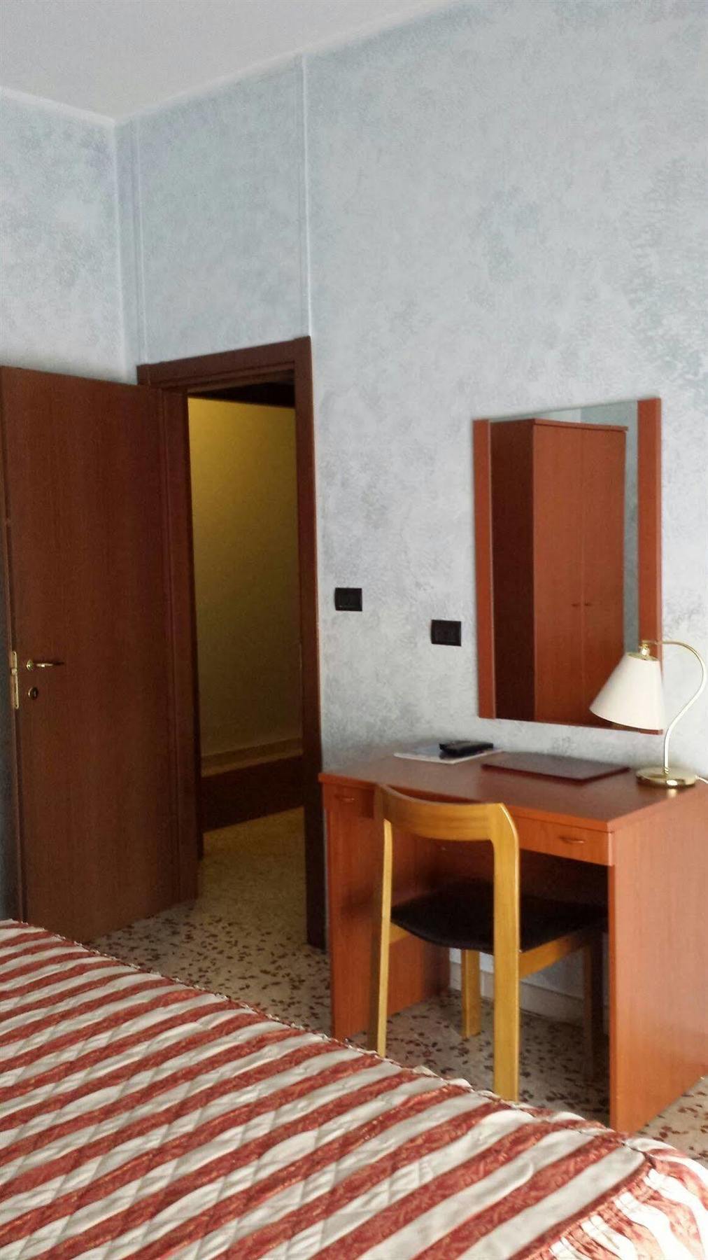 Hotel Frejus Collegno Zewnętrze zdjęcie